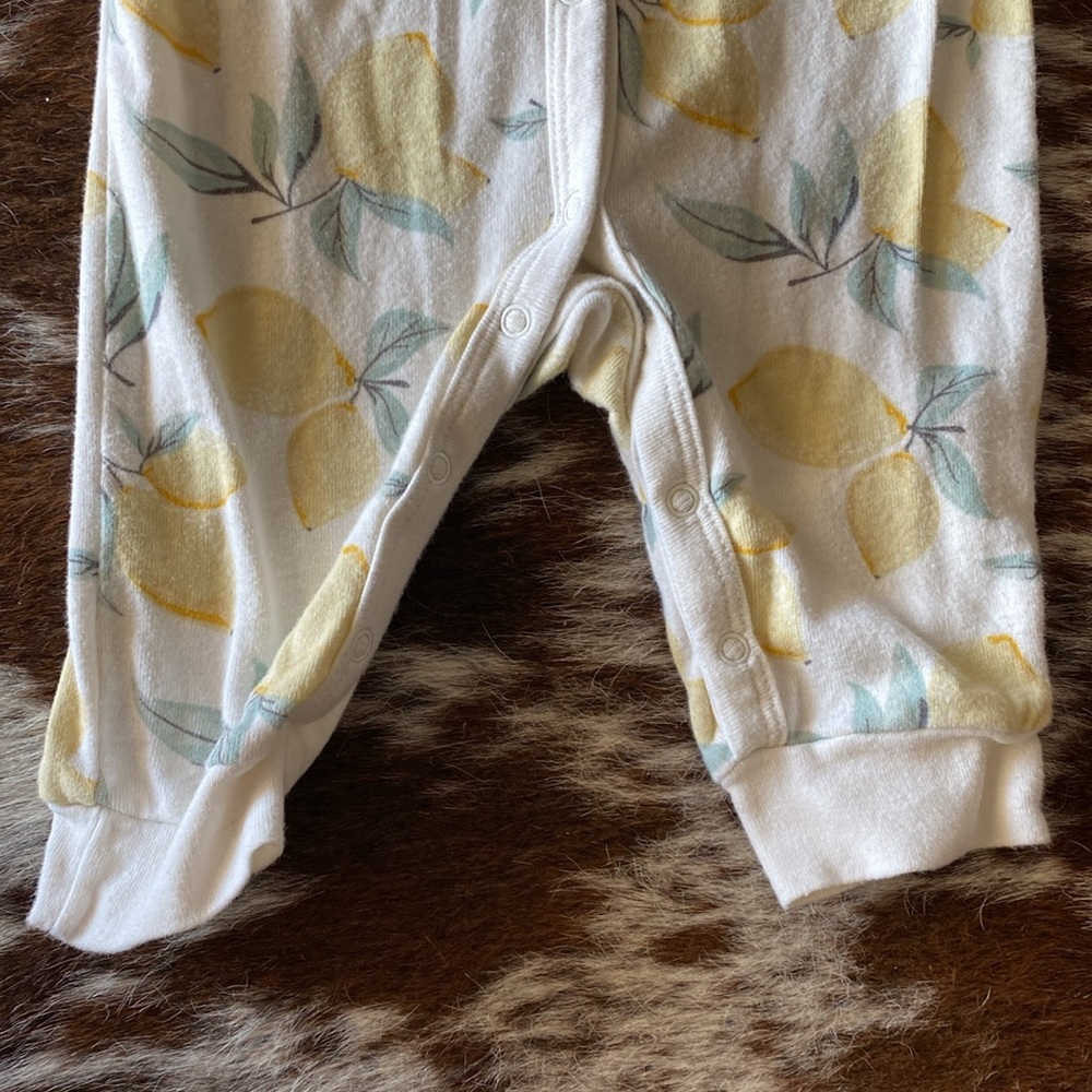 Modern Moments by Gerber baby girls’ lemon onesie - Picture 5 of 5
